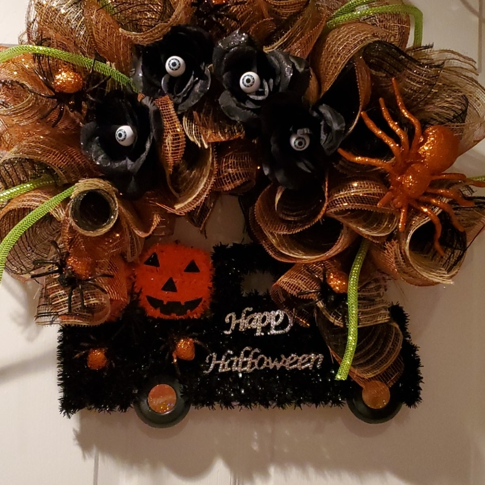 💥FALL SALE💥Handmade Halloween Wreath - Picture 3 of 4